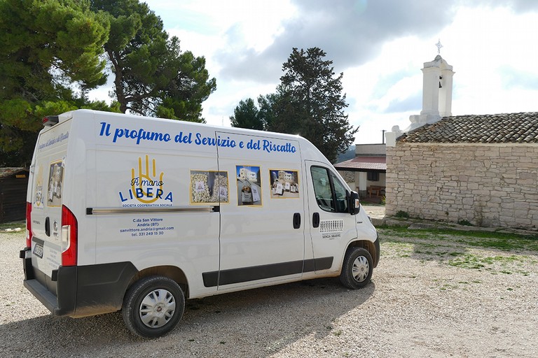 Donato un nuovo  automezzo al Progetto Diocesano “Senza Sbarre”. <span>Foto Riccardo Di Pietro</span>