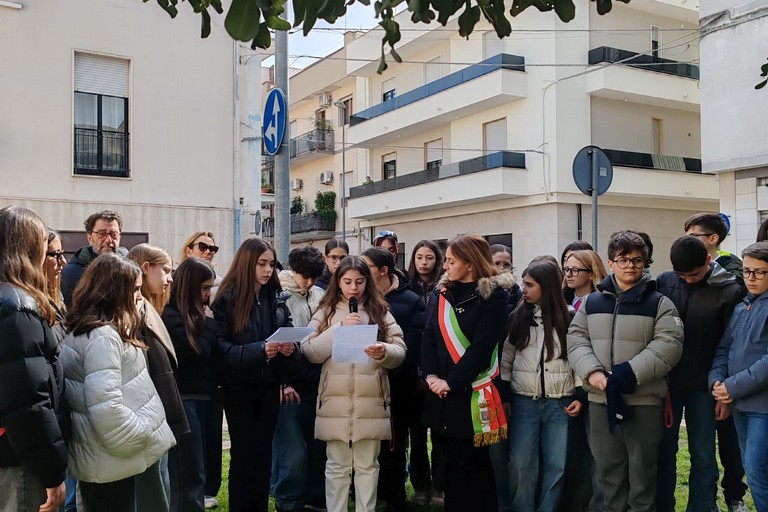 piazza Sorelle Porro