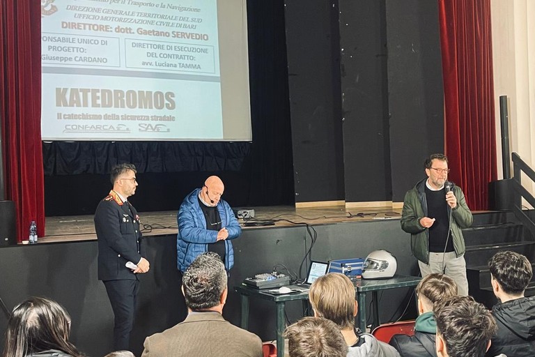 KATEDROMOS – il catechismo itinerante della Sicurezza Stradale