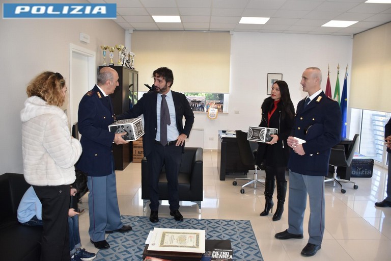 Messa di precetto e consegna panettone e biglietto di auguri del Capo della Polizia