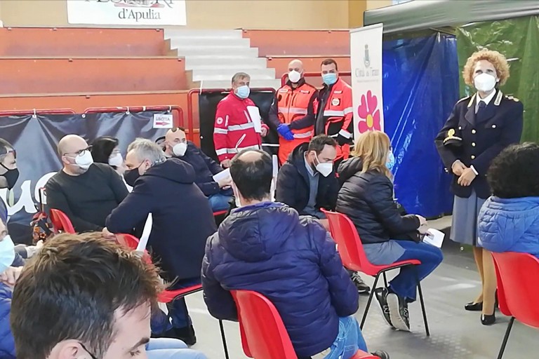 Vaccine day della Polizia di stato