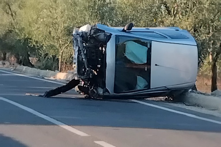 Grave incidente stradale sulla via che da Andria porta a Castel del Monte