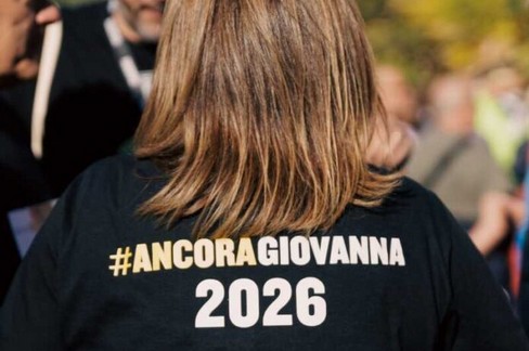 Sindaca Bruno, sotto attacco del cdx