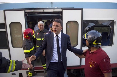 Matteo Renzi sul disastro ferroviario