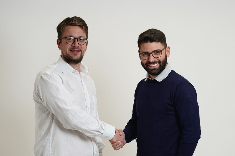 A sx il dottor Alberto Malva ed il programmatore Donato Acquaviva
