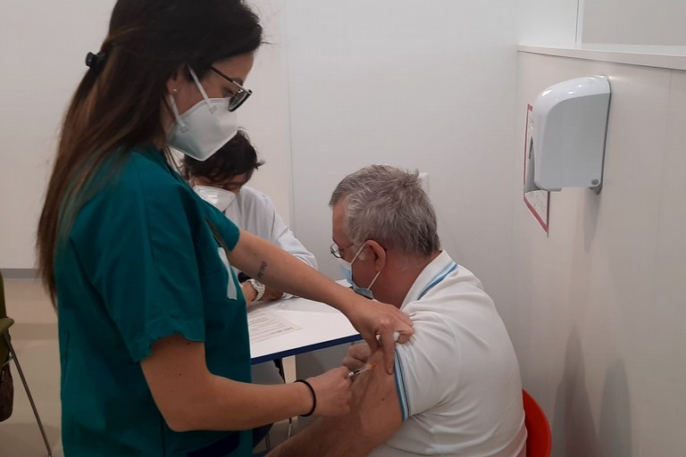 Vaccinazioni anti covid 19