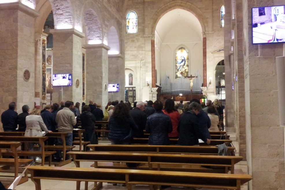 Veglia di preghiera nella Cattedrale di Andria