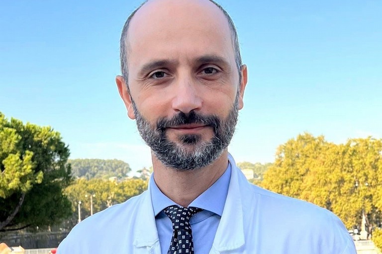 Eccellenze in sanità: il professore Vincenzo Tondolo socio onorario del Rotary Club Andria Castelli Svevi