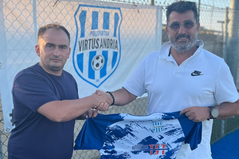 Virtus Andria il nuovo tecnico Vincenzo Rubino a dx