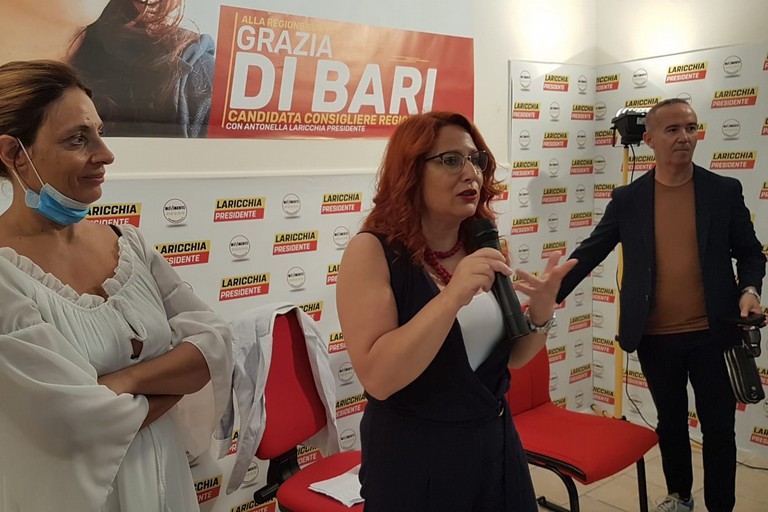 Grazia Di Bari inaugura il suo comitato elettorale ad Andria. <span>Foto Antonio D'Oria</span>