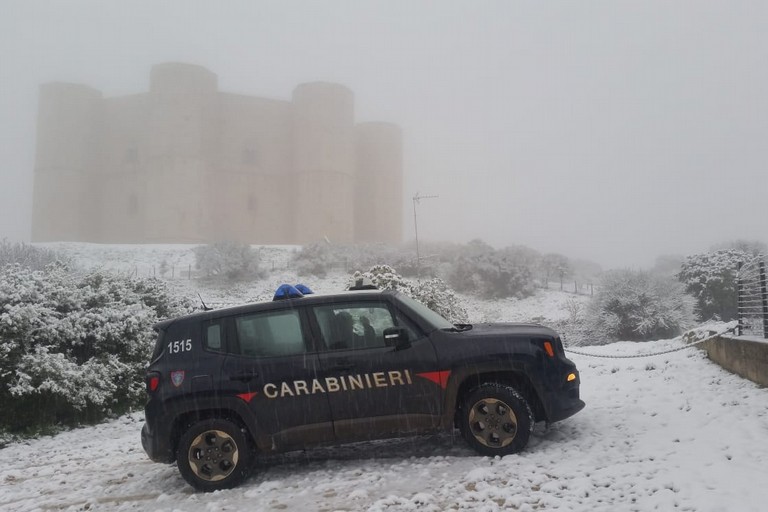 Neve a Castel del Monte