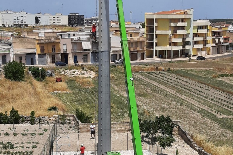 Installazione dell'antenna di via Scipione l'Africano, Andria