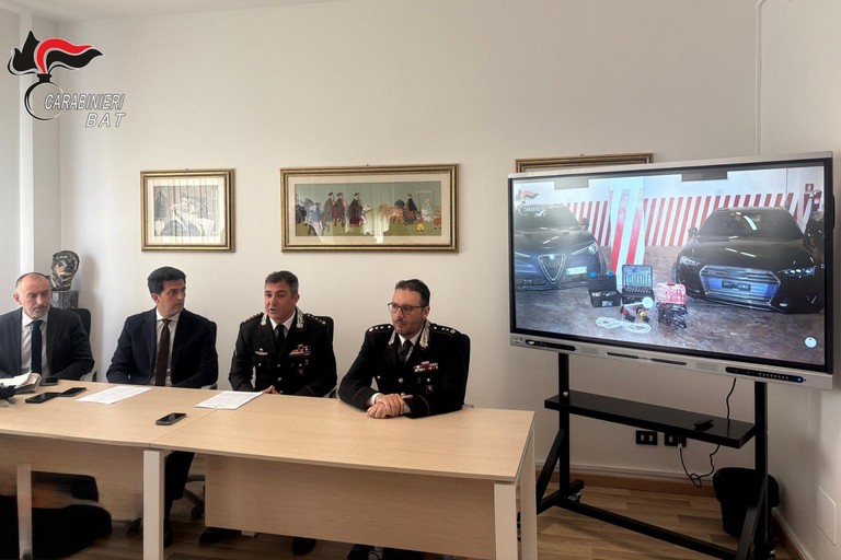 Conferenza stampa carabinieri