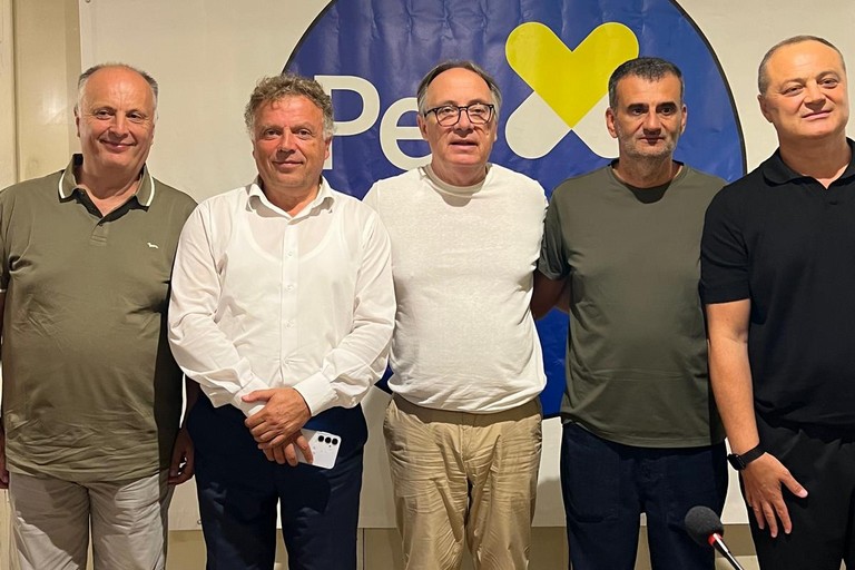 Per la Puglia, incontro regionale